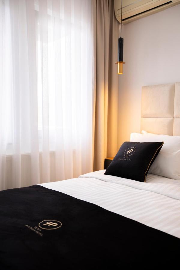 Plaza Boutique Hotel Pristina Exterior foto